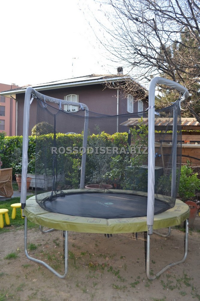 Noleggio Tappeto elastico - trampolino a Milano