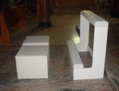 INGINOCCHIATOIO SPOSI in ecopelle bianca