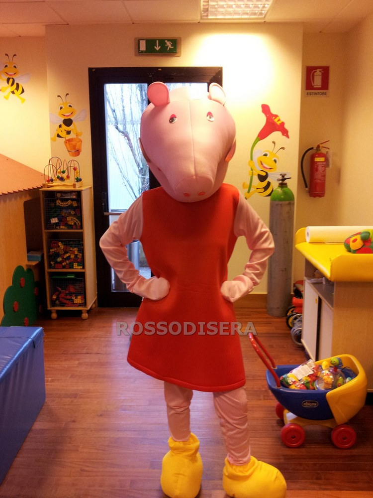 Noleggio Mascotte Peppa Pig a Milano Mascotte Peppa Pig