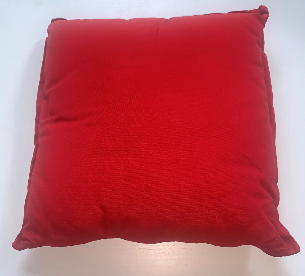 Cuscino rosso scuro