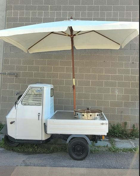 Ape Car carretto con ombrellone multifunzione hot dog, caldarroste, zucchero filato, gelato