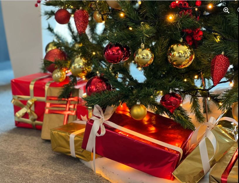 Pacchi regalo natalizi