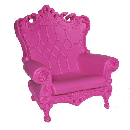 Queen of love armchair - Pink intimacy rental in Milan Italy