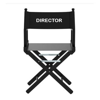sedia regista nera con scritta director