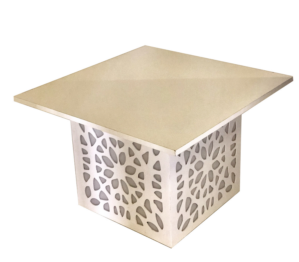 Emirates small Table rental in Milan Italy
